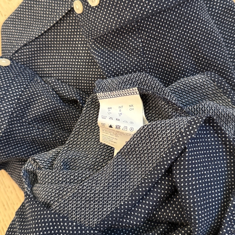 BOSS Button Down Dress Shirt in Navy Size Small - Picture 10 of 13